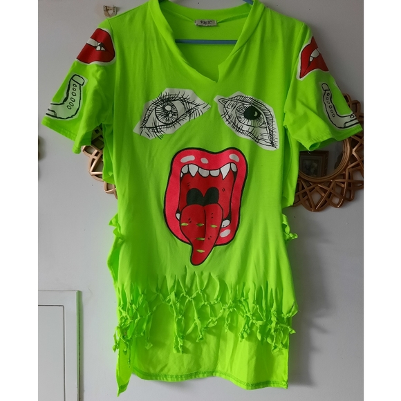 Cut Up Neón Green  T Shirt - Picture 1 of 5